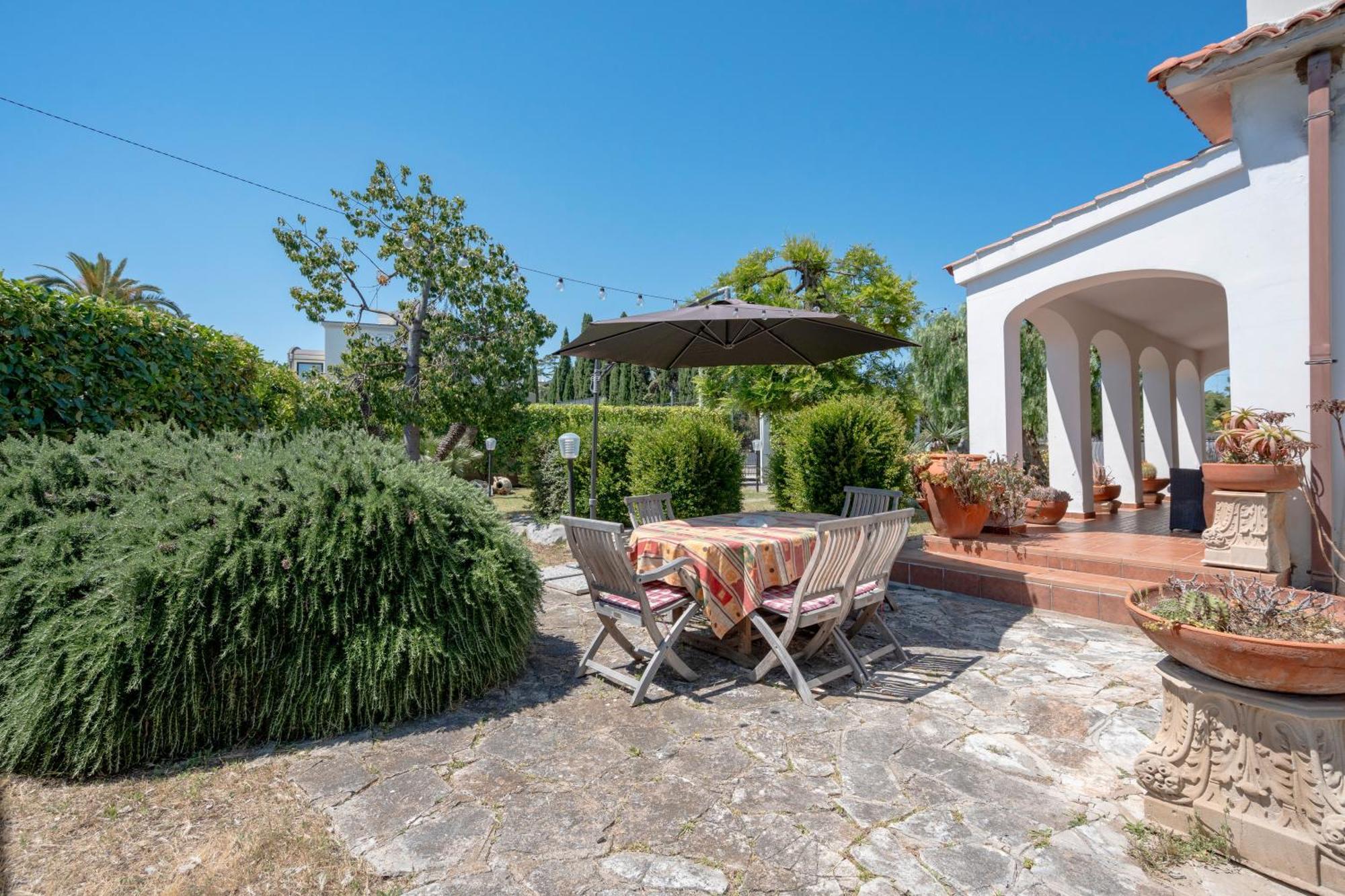 Lucia Bed & Breakfast